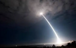 Mỹ thử tên lửa đạn đạo xuyên lục địa Minuteman III