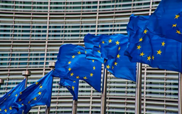EU thông qua gói trừng phạt thứ 16 đối với Nga