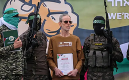 Hamas trao trả thi thể bốn con tin