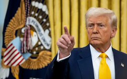 Ông Trump lạc quan về ‘thẻ vàng’ nhập cư Mỹ