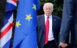 EU sử dụng vũ khí mạnh nhất đáp trả thuế quan Mỹ
