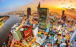 Việt Nam duy trì phát triển kinh tế nhanh nhất khu vực