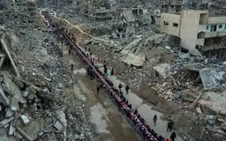 Israel chặn viện trợ vào Gaza