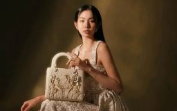 Hoa hậu Thuỳ Tiên tham dự Paris Fashion Week