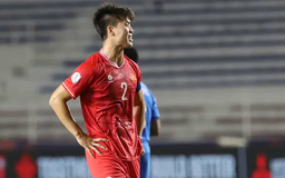Duy Mạnh báo tin 'sét đánh' tới HLV Kim Sang Sik
