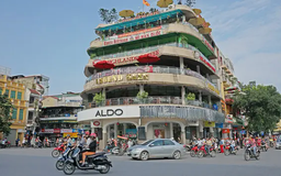 Hà Nội sẽ phá bỏ tòa nhà 'Hàm cá mập'