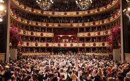 Vũ hội Opera nổi tiếng của nước Áo
