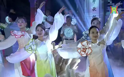 Long Biên rạng rỡ đón chào bình minh