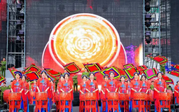 Ấn tượng Gala 'Vinh quang Công an nhân dân Việt Nam'