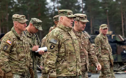 Ukraine lâm nguy khi Mỹ ngưng hỗ trợ tình báo