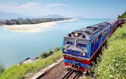 Du lịch tàu hỏa miễn phí chặng Hà Nội - Bình Định