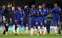 Chelsea tiến vào top 4 Ngoại hạng Anh