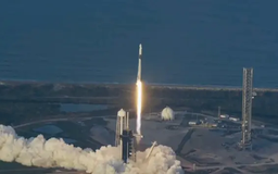 NASA giải cứu phi hành gia mắc kẹt trên Trạm vũ trụ