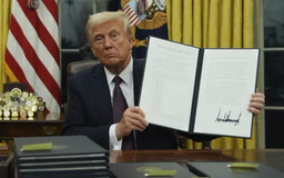 Giải thể cơ quan truyền thông Mỹ, ông Trump có vượt quyền?