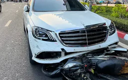 Xe Mercedes đâm liên hoàn 10 xe máy, nhiều người bị thương