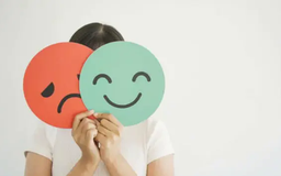 Trầm cảm cười: Khi nụ cười che giấu nỗi buồn
