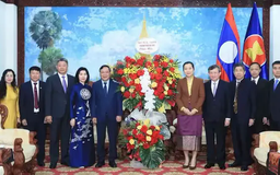 Hà Nội góp phần vun đắp quan hệ Việt Nam - Lào