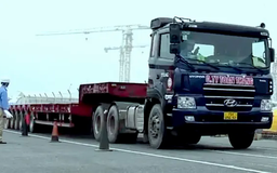 Loay hoay thử phanh xe siêu trường, siêu trọng