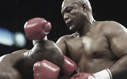 Những mốc son trong sự nghiệp của võ sĩ George Foreman