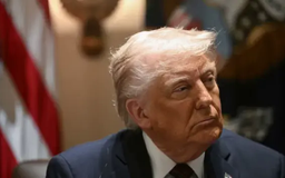 Ông Trump dọa áp thuế với các nước mua dầu Venezuela