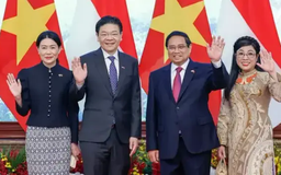 Thủ tướng Phạm Minh Chính chủ trì lễ đón Thủ tướng Singapore