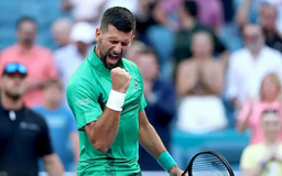 Novak Djokovic vào chung kết giải Miami Master