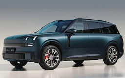 Lynk&Co ra mắt mẫu xe chạy 280km 'không ăn xăng'