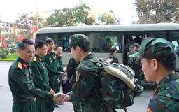 16 bác sĩ Bệnh viện Quân y 103 lên đường cứu trợ Myanmar