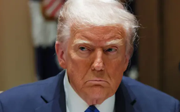 Ông Trump không sa thải cố vấn sau vụ lộ nhóm chat