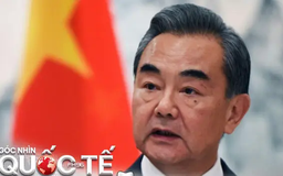 Ngoại trưởng Trung Quốc thăm Nga trong bối cảnh bất ổn