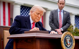 Tranh cãi về công thức thuế quan thương mại của ông Trump