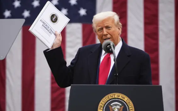Ông Trump kêu gọi người dân bình tĩnh trước chính sách thuế
