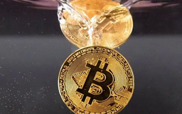 Bitcoin lao dốc, nhà đầu tư sợ hãi bán tháo