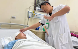 Phẫu thuật phối hợp hai đường mổ, loại bỏ khối u não