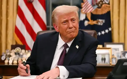 Ông Trump: 'Tôi suy nghĩ việc hoãn áp thuế trong vài ngày'