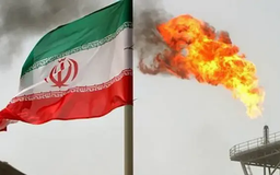 Mỹ áp đặt lệnh trừng phạt dầu mỏ với Iran
