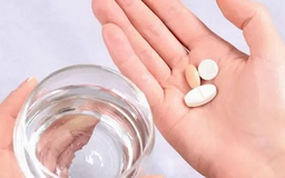 Nữ sinh nghĩ quẩn, uống 30 viên Paracetamol vì bị bắt nạt?