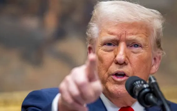 Ông Trump đe dọa tấn công cơ sở hạt nhân Iran