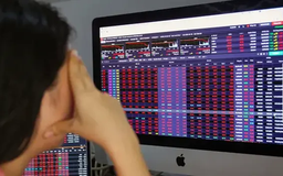 Chứng khoán ngày 16/4: VN-Index giảm hơn 17 điểm