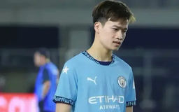 Hoàng Đức đến Man City vào tháng 5