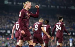 Manchester City trở lại top 4 giải ngoại hạng Anh