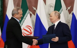Tổng thống Nga Putin phê chuẩn hiệp ước chiến lược với Iran
