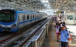 Metro Bến Thành - Suối Tiên 'tăng ca' trong dịp lễ 30/4