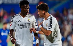 Real Madrid 'chưa đầu hàng' trước Barcelona