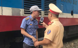 Yêu cầu kiểm soát chặt nồng độ cồn của lái tàu