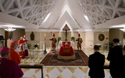 Vatican tiễn đưa giáo hoàng Francis