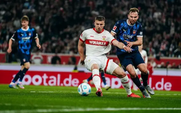 Cuộc đua trụ hạng Bundesliga đầy kịch tính