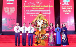 Sơn Tây kỷ niệm 50 năm thống nhất đất nước