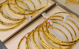 Giá vàng nhẫn ngày 26/4 tăng 500.000 đồng/lượng