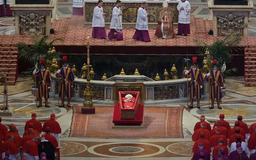 Vatican tổ chức lễ tang Giáo hoàng Francis